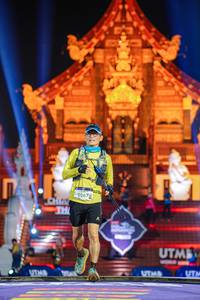 BIB: 9567, 
                            <button type="button" onclick="openModal(22348468)" class="btn btn-primary btn-sm float-right btn-popup" data-toggle="modal" data-target=".modal-high-quality">
                        <i class="fas fa-shopping-cart"></i> Add to Cart
                    </button>
                                            <button type="button" onclick="isThisMe(22348468, true)" class="btn btn-success btn-sm float-right btn-popup btn-isme hidden" data-toggle="tooltip" data-placement="bottom" title="นี่คือรูปของคุณใช่ไหม คลิกที่นี่เพื่อเอาเข้าอัลบั้ม">
                        <i class="fas fa-plus"></i> Add to album
                    </button>
                    <button type="button" onclick="isThisMe(22348468, false)" class="btn btn-warning btn-sm float-right btn-popup btn-isnotme hidden">
                        <i class="fas fa-ban"></i> Remove from album
                    </button>